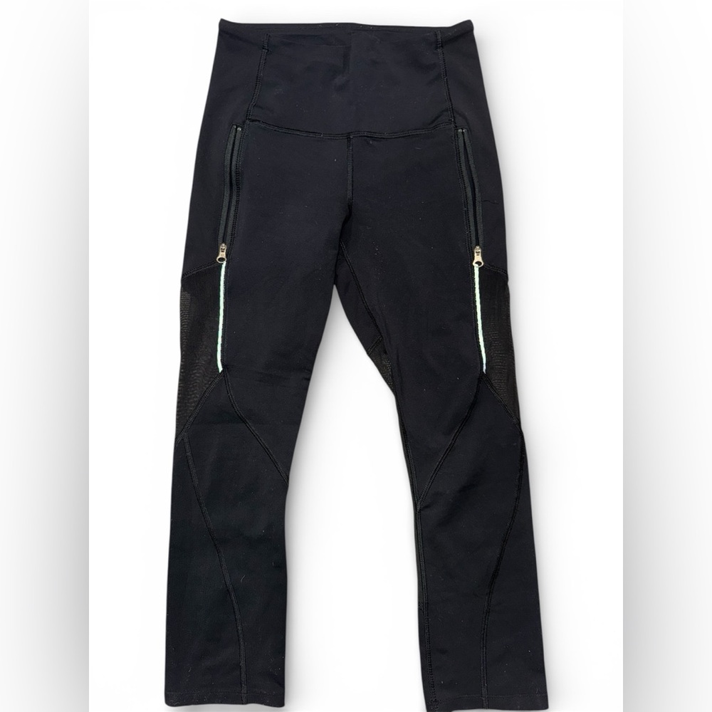 🔥 Lululemon Inspire Tight II Black High-Waisted Leggings with Zipper Detail